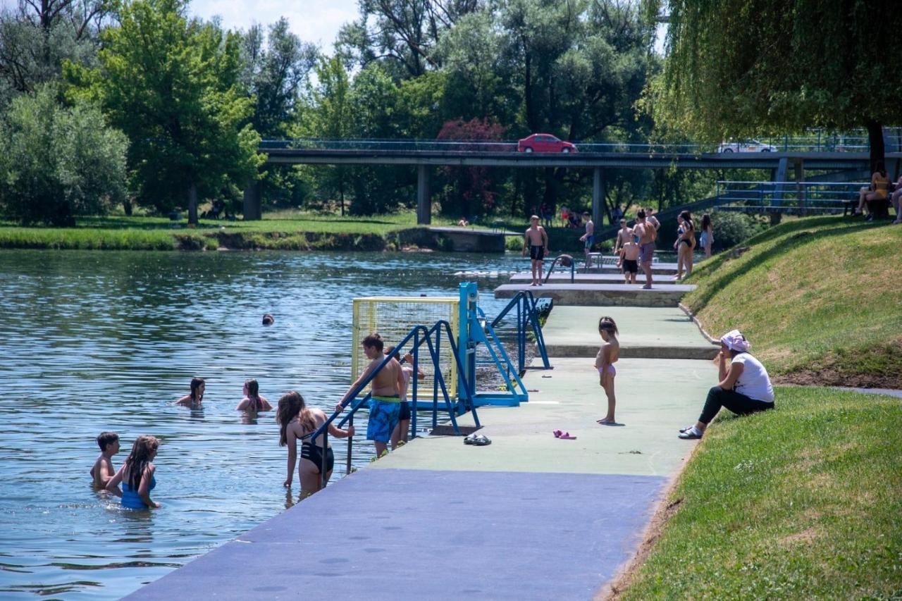 Appartamento Treba Malo Odmorit Karlovac Esterno foto